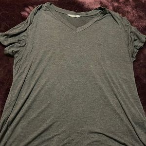 dark gray tee shirt